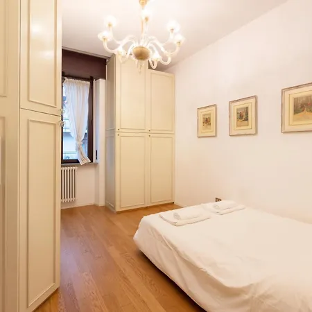 A Due Passi Dal Duomo Apartment